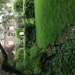 Annelies'place To B& B Maastricht